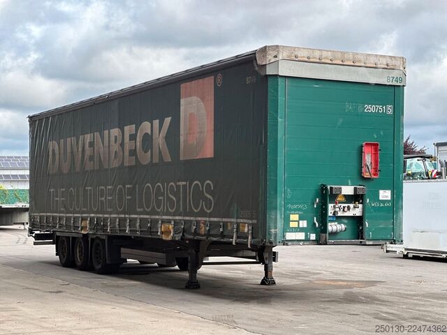 Open semitrailer with tarp SCHMITZ CARGOBULL SCB*S3T MegaTrailer Curtainsider Edscha