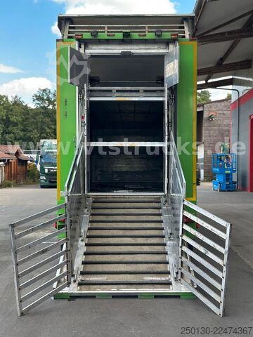 Cattle truck MAN TGX 26.440 6x2 3.Stock Cuppers, Lenk-/Lift
