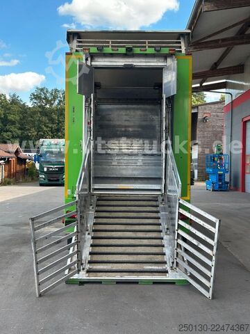 Cattle truck MAN TGX 26.440 6x2 3.Stock Cuppers, Lenk-/Lift