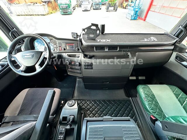 Cattle truck MAN TGX 26.440 6x2 3.Stock Cuppers, Lenk-/Lift