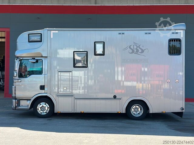 Livestock transporter MAN TGL 8.180 4x2 BL EEV ANEMONE für 3  Sportpferde