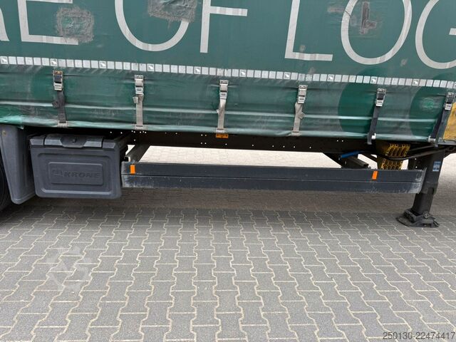 Open semitrailer with tarp SCHMITZ CARGOBULL SCB*S3T MegaTrailer Curtainsider Edscha