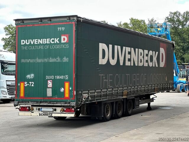 Open semitrailer with tarp SCHMITZ CARGOBULL SCB*S3T MegaTrailer Curtainsider Edscha