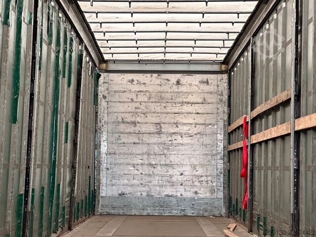 Open semitrailer with tarp SCHMITZ CARGOBULL SCB*S3T MegaTrailer Curtainsider Edscha