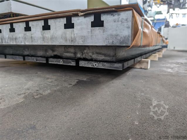 Bolster plate - Plate field REIDEN AP 4000x1300 - geschliffene Stahlplatte