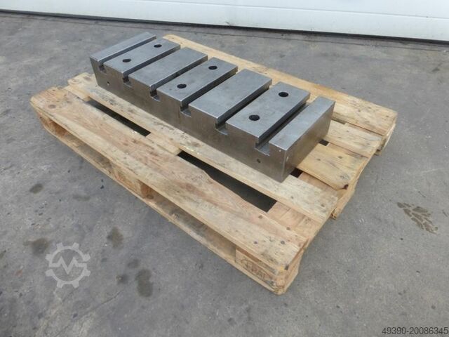 2 Stück Aufspannplatten, 1 Paar Aufspannleisten mit T-Nuten, Aufspannklotz, Pressentisch, Zusatztisc