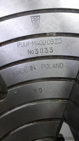 Planscheibe aus Stahlguß (Polen); mit 4 einzeln verstellbaren Spannbacken, Drehfutter vermutlich PUT PUUf- M400C6ZJ