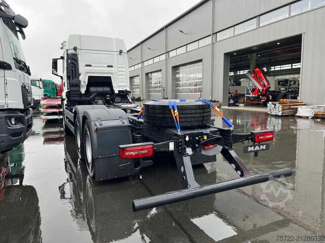 Chassis with cab MAN TGS 33.520 6x4 BL 4200mm Sofort Verfügbar