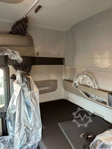 Chassis with cab MAN TGS 33.520 6x4 BL 4200mm Sofort Verfügbar