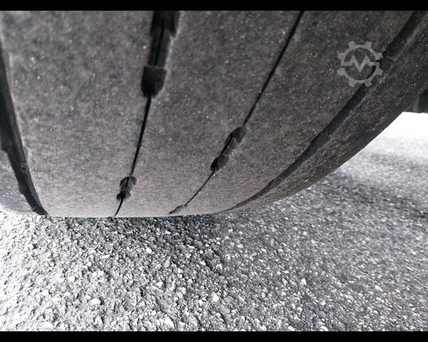 Swap body with box structure MERCEDES-BENZ Actros 5 distribuzione 25 6x2 - Actros 5 distribuzione 2545 L 6x2