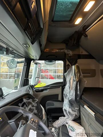 Schwerlast MAN TGX 33.520 6x4 BL FASSI F485RA.2.28