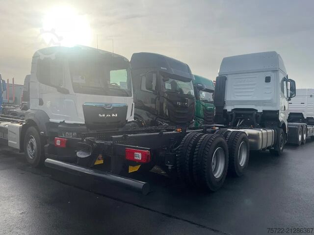 Chassis with cab Iveco X-WAY 570 6x4 BL Fahrgestell Sofort Verfügbar