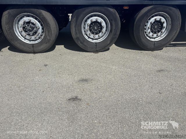 Auflieger mit Pritsche & Plane Schmitz Cargobull Semitrailer Curtainsider Standard