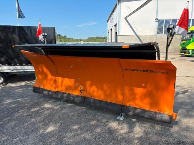 Special purpose truck  Arocs 2036AK WINTERDIENST Winterdienst