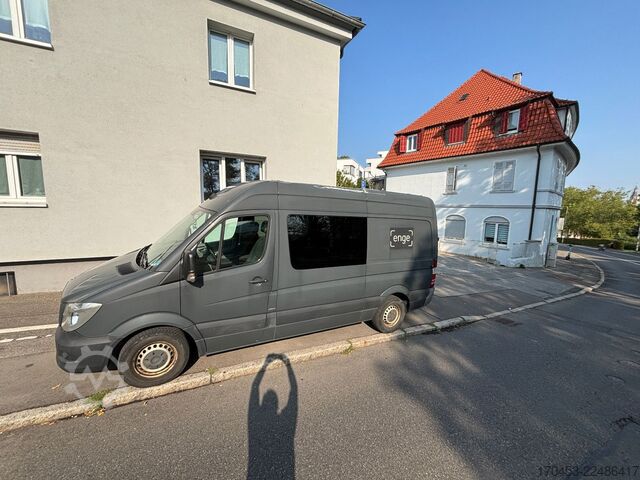 High top van MERCEDES-BENZ Sprinter II Kasten 318/319 CDI L2H2