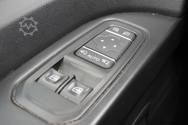 Delivery van Renault Trafic 2.0 dCi 130PK EURO 6 - Airco - Navi - Cr...