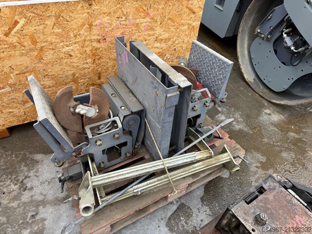 Wheeled asphalt paver Vögele Super 1203 Radfertiger