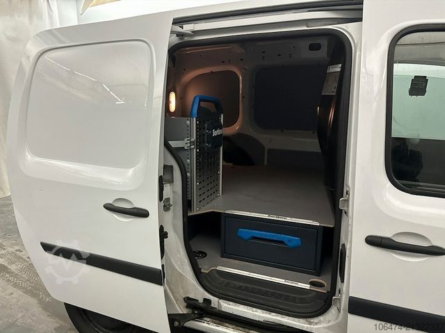 Kastenwagen RENAULT Kangoo Rapid Extra # Regale Sortimo #Navi #MWST.