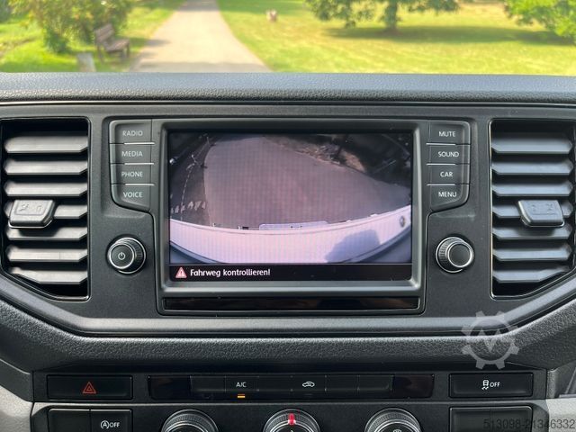 Transporter mit Koffer VOLKSWAGEN CRAFTER KOFFER MIT PORTALTÜREN KAMERA KLIMA