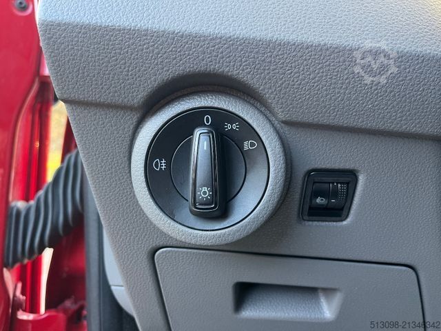 Kastenwagen VOLKSWAGEN T6.1 WÜRTH REGALSYSTEM KLIMA PDC