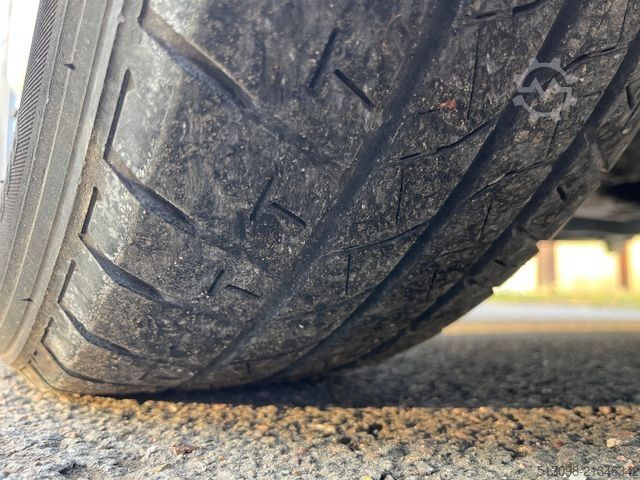 Kastenwagen VOLKSWAGEN T6.1 WÜRTH REGALSYSTEM KLIMA PDC