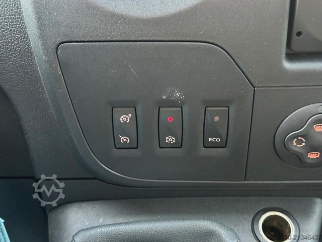 Autotransporter RENAULT Master 2.3 DCI Autotransporter