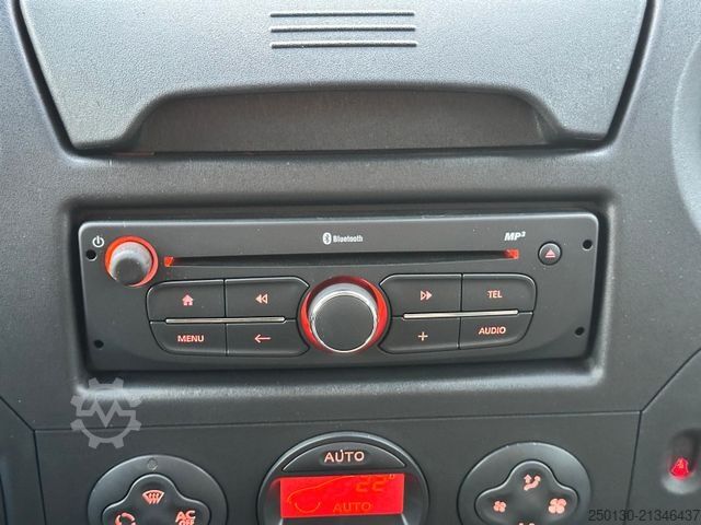 Autotransporter RENAULT Master 2.3 DCI Autotransporter