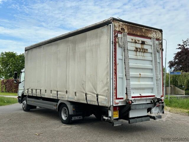 Koffer Mercedes-Benz Atego 1218 bakwagen met laadklep 2000kg!