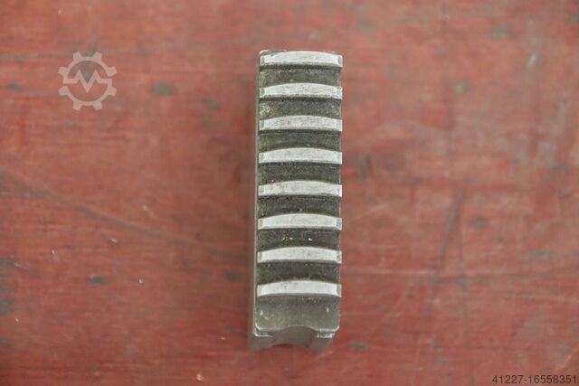 Interchangeable jaws unbekannt Breite 20 mm