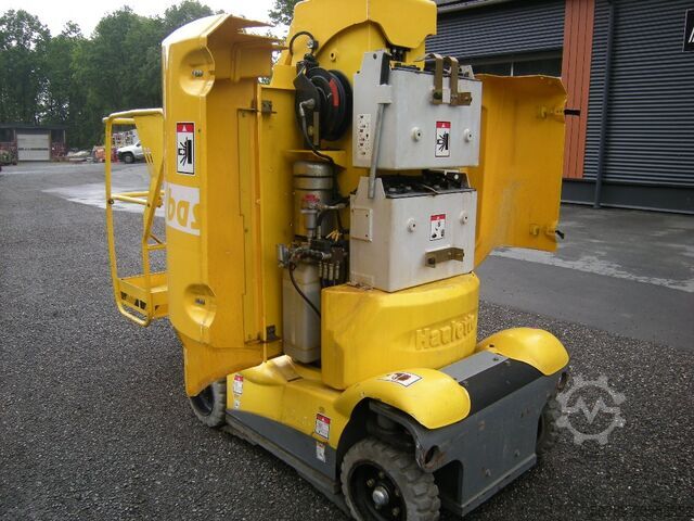 Vertical mast lift Haulotte Star 10 DC