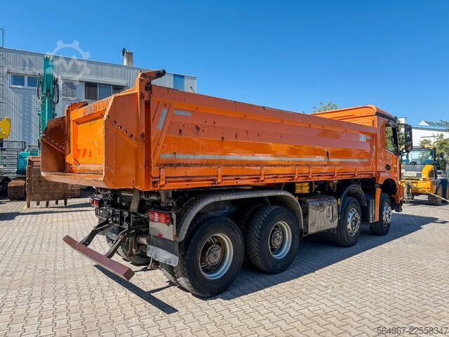 Three-sided tipper truck MERCEDES-BENZ Arocs 3243 3.S.K Motorschaden