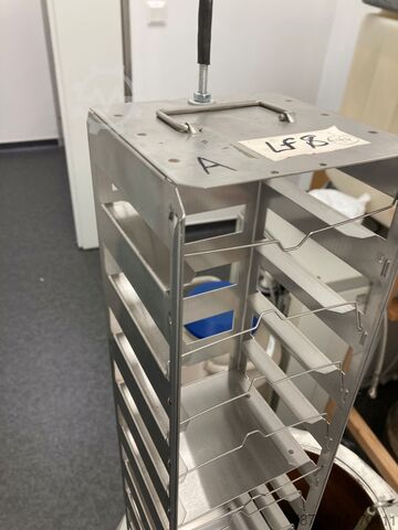 Cryobiological Storage Vessel Thermolyne Locator 4