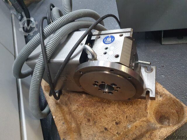 4-Achs CNC-Fräsmaschine Deckel Maho DMC 64 V linear