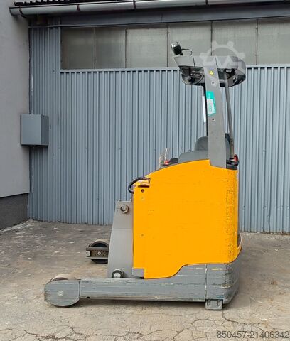 Reach Trucks Jungheinrich ETV 214 LION 9.41m