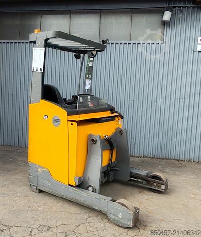 Reach Trucks Jungheinrich ETV 214 LION 9.41m