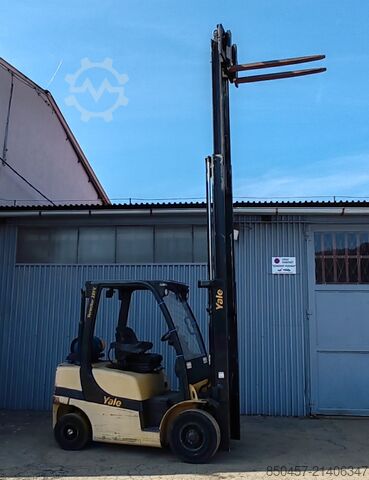 LPG Forklifts Yale GLP25VX