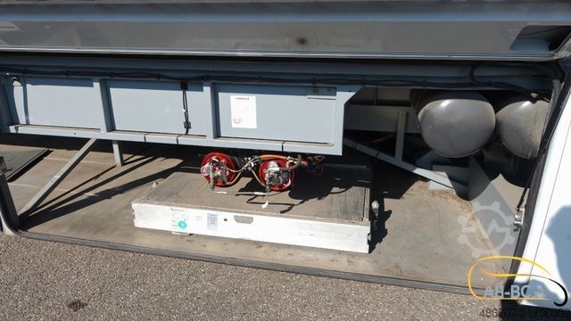 Motor coach MERCEDES-BENZ Integro 49 Sitze EURO 5