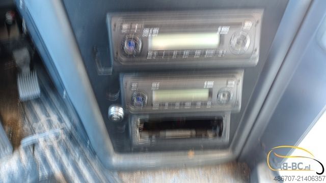 Motor coach MERCEDES-BENZ Integro 49 Sitze EURO 5
