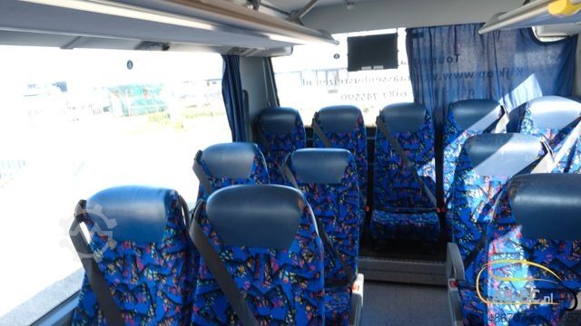 Motor coach MERCEDES-BENZ Integro 49 Sitze EURO 5