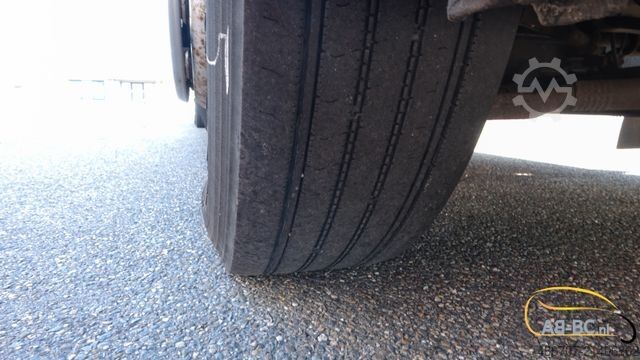 Motor coach MERCEDES-BENZ Integro 49 Sitze EURO 5