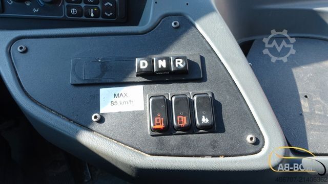 Motor coach MERCEDES-BENZ Integro 49 Sitze EURO 5