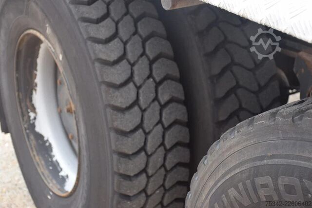 Hook arm system Iveco Trakker 360