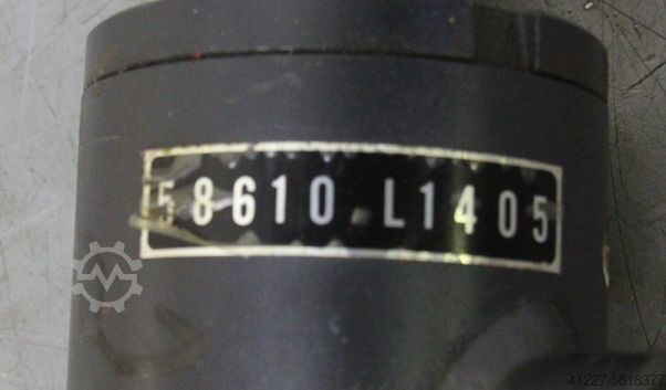 Hydraulic cylinder unbekannt 58610 L1405  Hub 125 mm