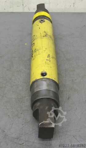 Hydraulic cylinder Enerpac RD 2510 C.B4B Hub 245 mm