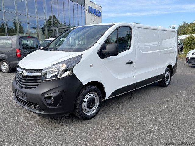 Kastenwagen Opel Vivaro B 1.6 CDTI Biturbo, L2H1, Sortimo-Regale