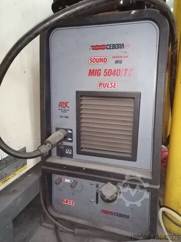 Robot for welding FANUC ArcMate FANUC Arc Mate 1001C/6L