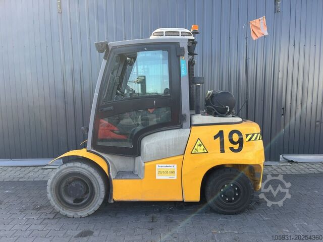 Treibgasstapler Jungheinrich TFGS50