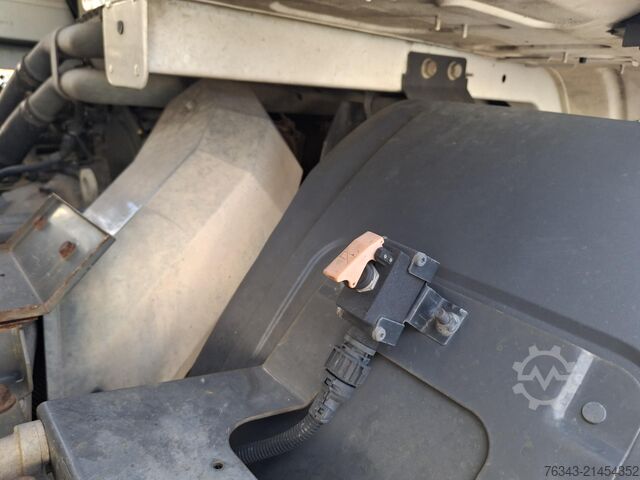 Flatbed truck with tarp RENAULT D26 WIDE 380 - 6X2 - E6 - RETARDER