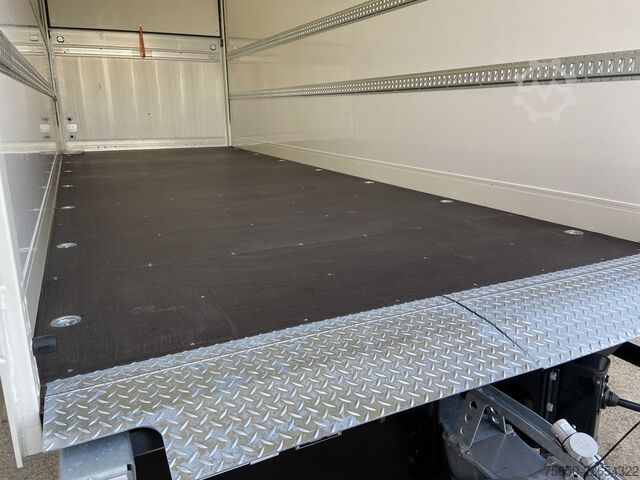 Box trailer Möslein TKO105 D-L 6 m  Tandem Koffer, Ladebordwand+ Durchladbar, 6,20 m