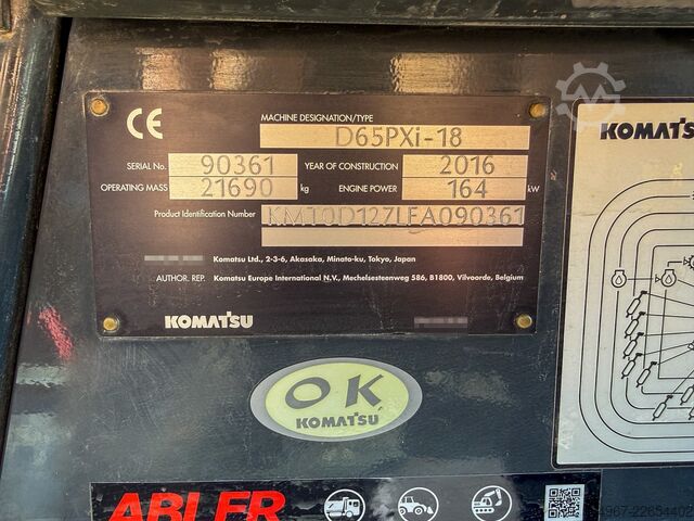 Planierraupe Komatsu D65PXI-18 mit Heckaufreißer GPS